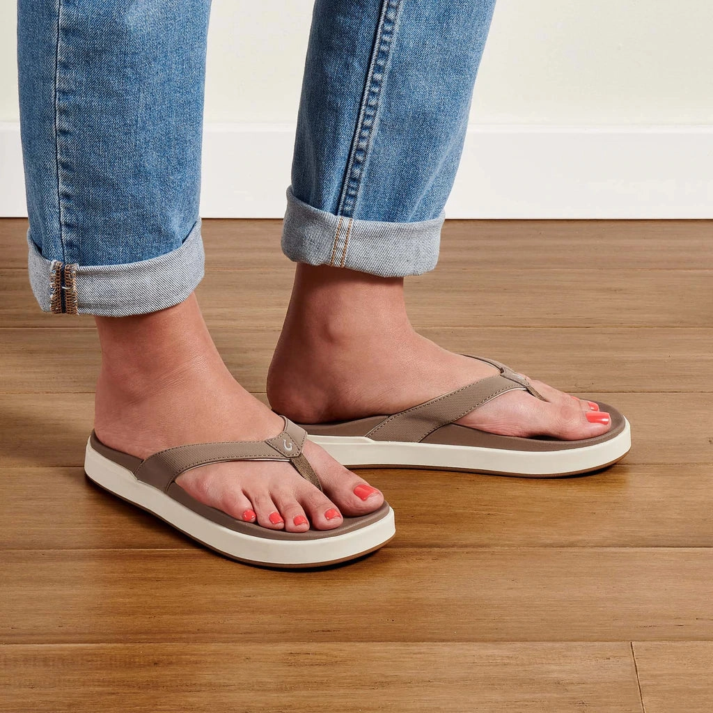 OLUKAI NU'A PI'O WOMEN'S Olukai comfortable water shoes