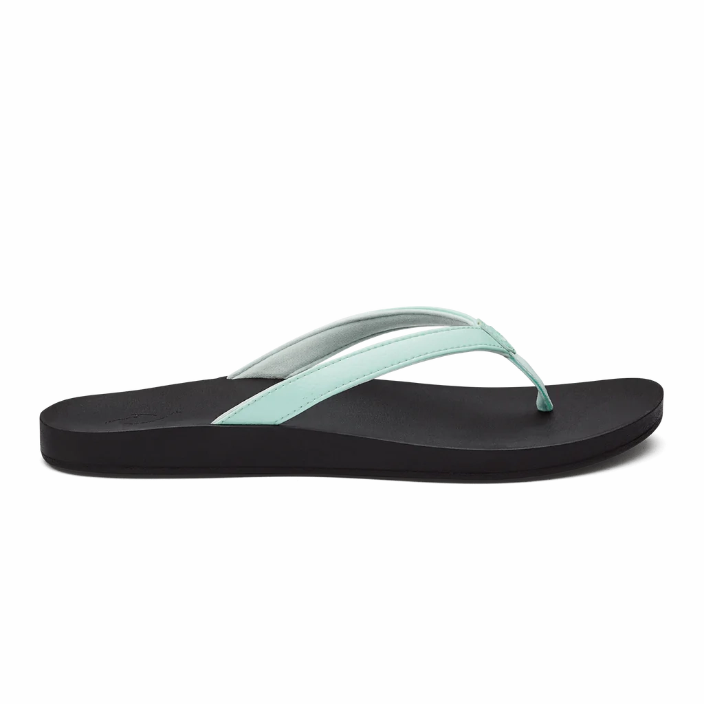 OLUKAI PUAWE WOMEN'S - FINAL SALE! Olukai leather slip-ons with island style