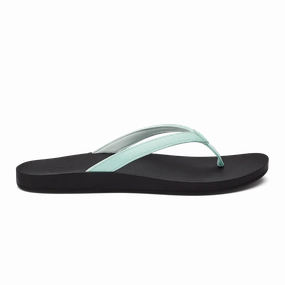 OLUKAI PUAWE WOMEN'S - FINAL SALE! Olukai leather slip-ons with island style
