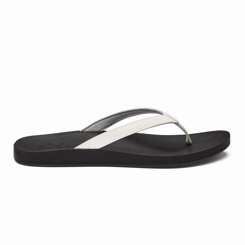 OLUKAI PUAWE WOMEN'S - FINAL SALE! Olukai comfortable water shoes