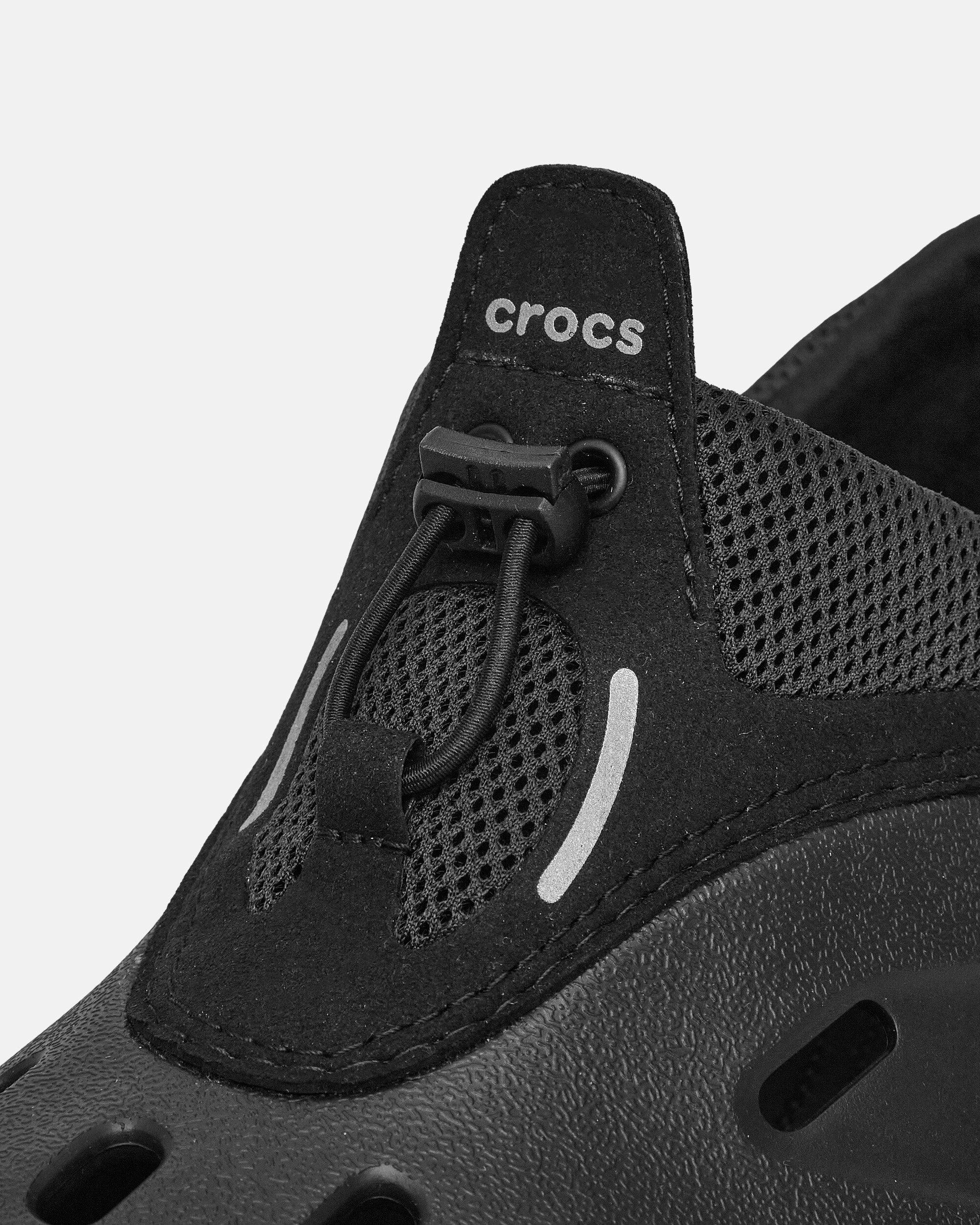 Quick Trail Low Clogs Black Foam Comfort Clogs