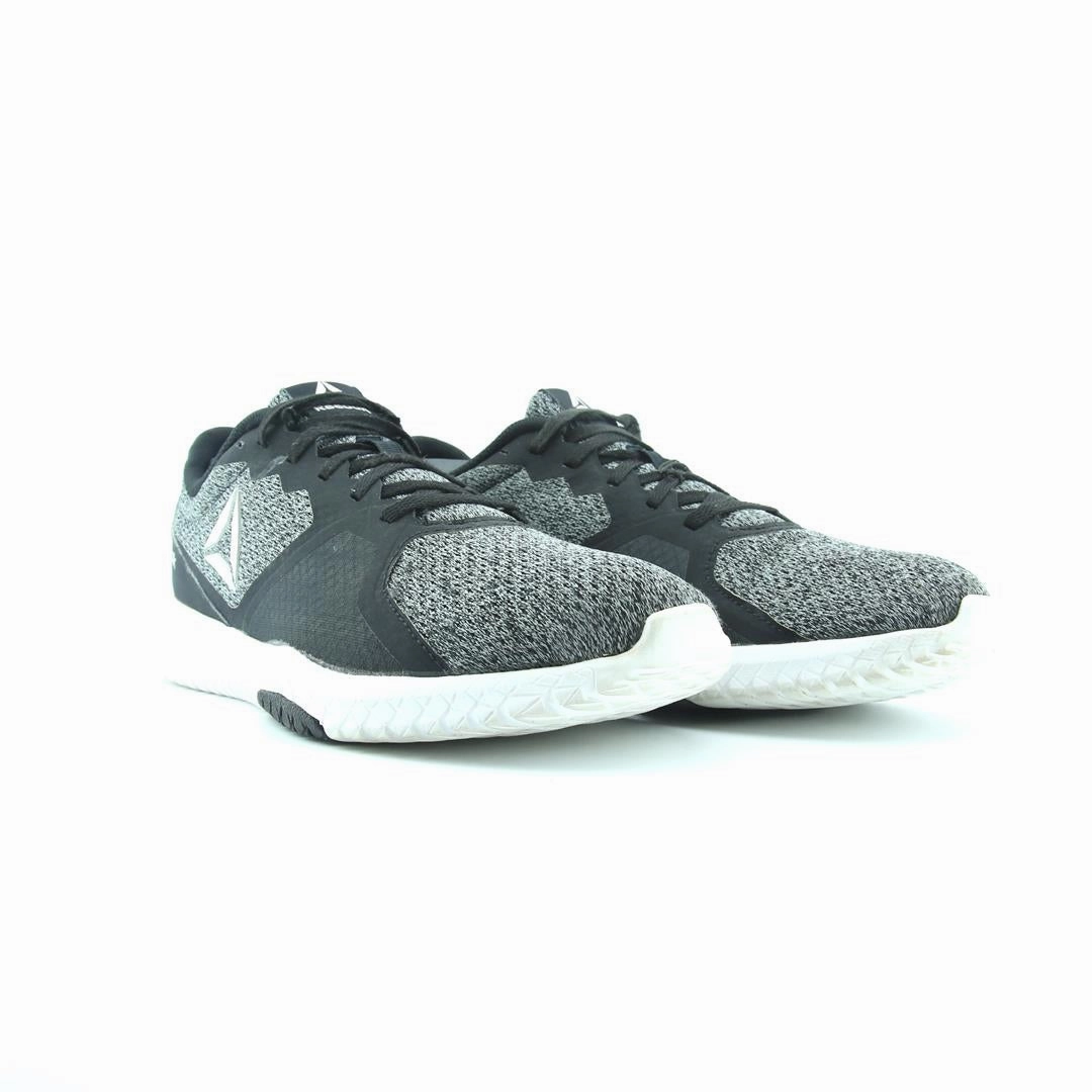 REEBOK FLEXAGON FORCE Reebok classic shoe shots