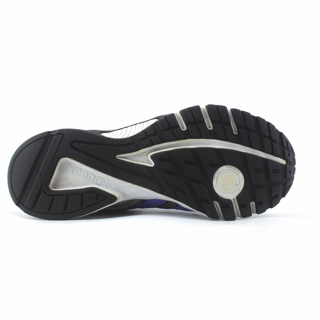 REEBOK LACE UP TRAINER Reebok athletic footwear visuals