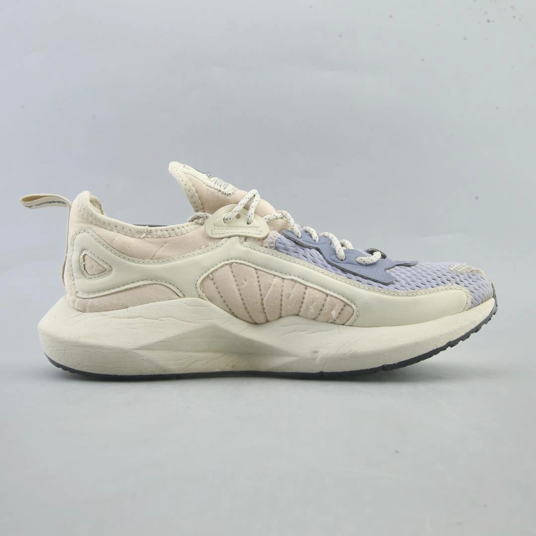 REEBOK SOLE FURY 00 Reebok athletic footwear visuals