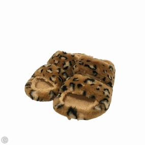 Sandals Flats By Crocs In Animal Print, Size: 9 Crocs clogs with lightweight comfort