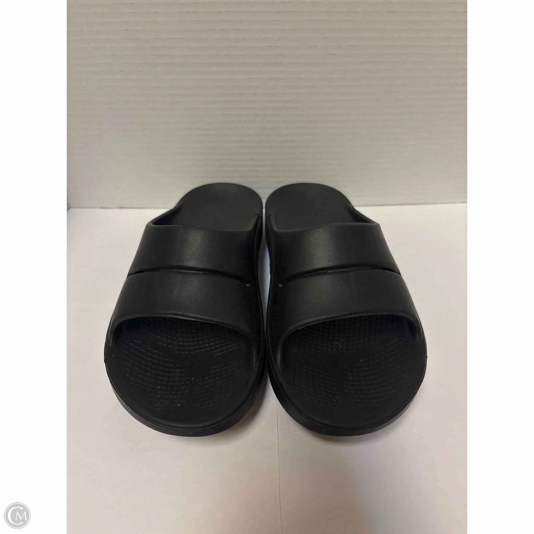 Sandals Flats By Crocs In Black, Size: 10 Crocs clogs with lightweight comfort