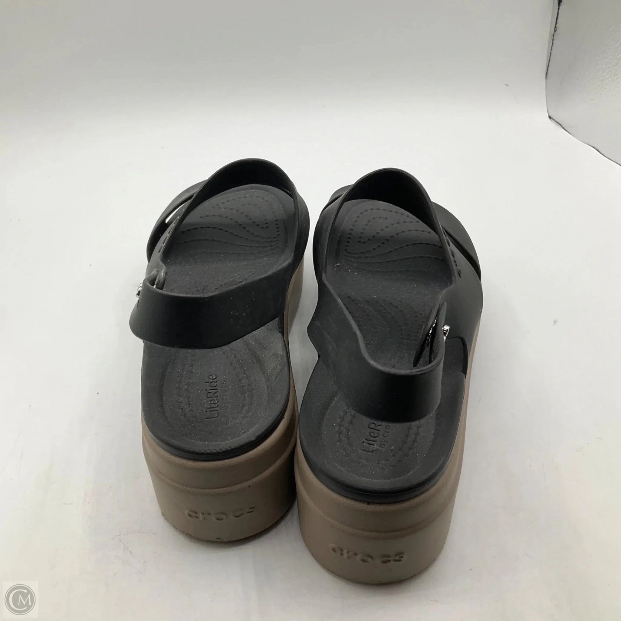 Sandals Flats By Crocs In Black, Size: 7 Lightweight Clogs