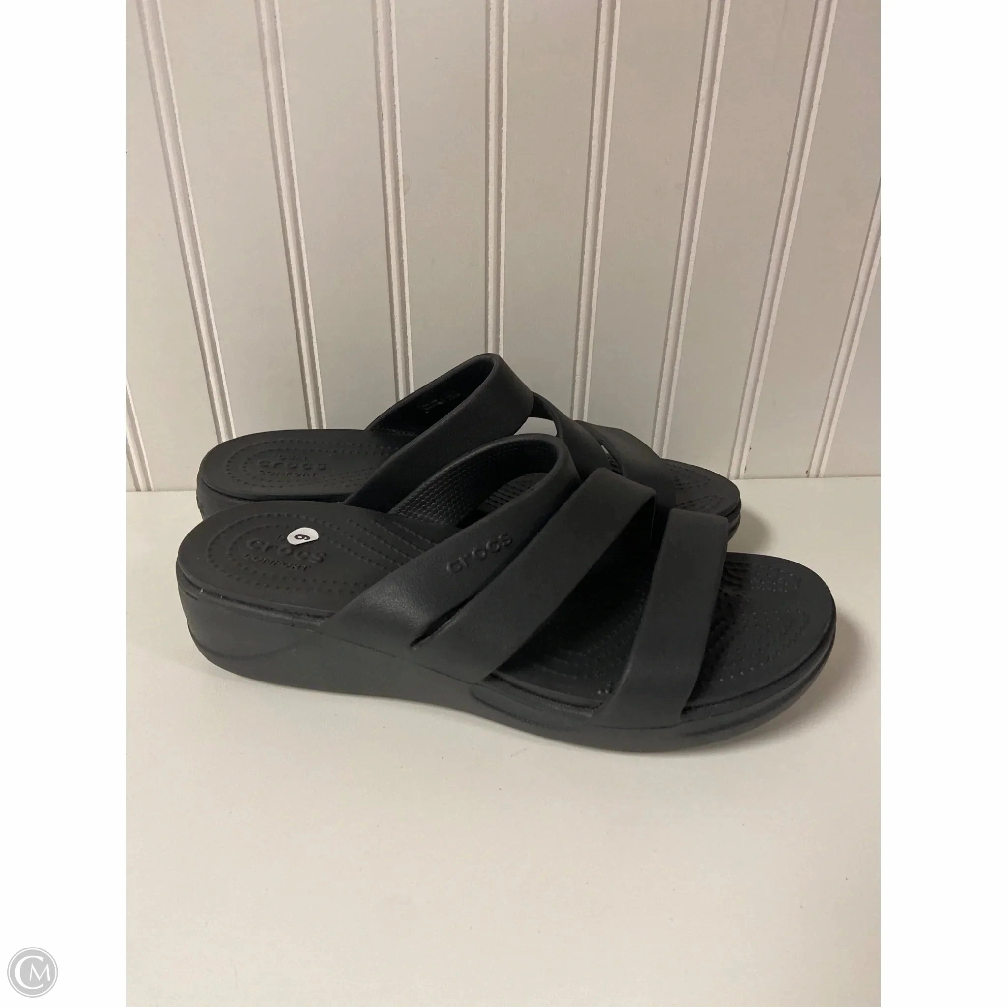 Sandals Flats By Crocs In Black, Size: 9 Lightweight Clogs