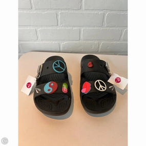 Sandals Flats By Crocs In Black, Size: 9 Crocs clogs with lightweight comfort