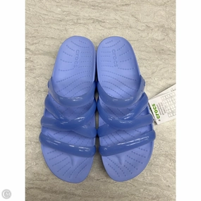 Sandals Flats By Crocs In Blue, Size: 7 Crocs clogs with lightweight comfort