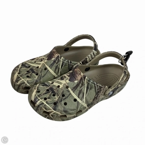 Sandals Flats By Crocs In Camouflage Print, Size: 10 Crocs clogs with lightweight comfort