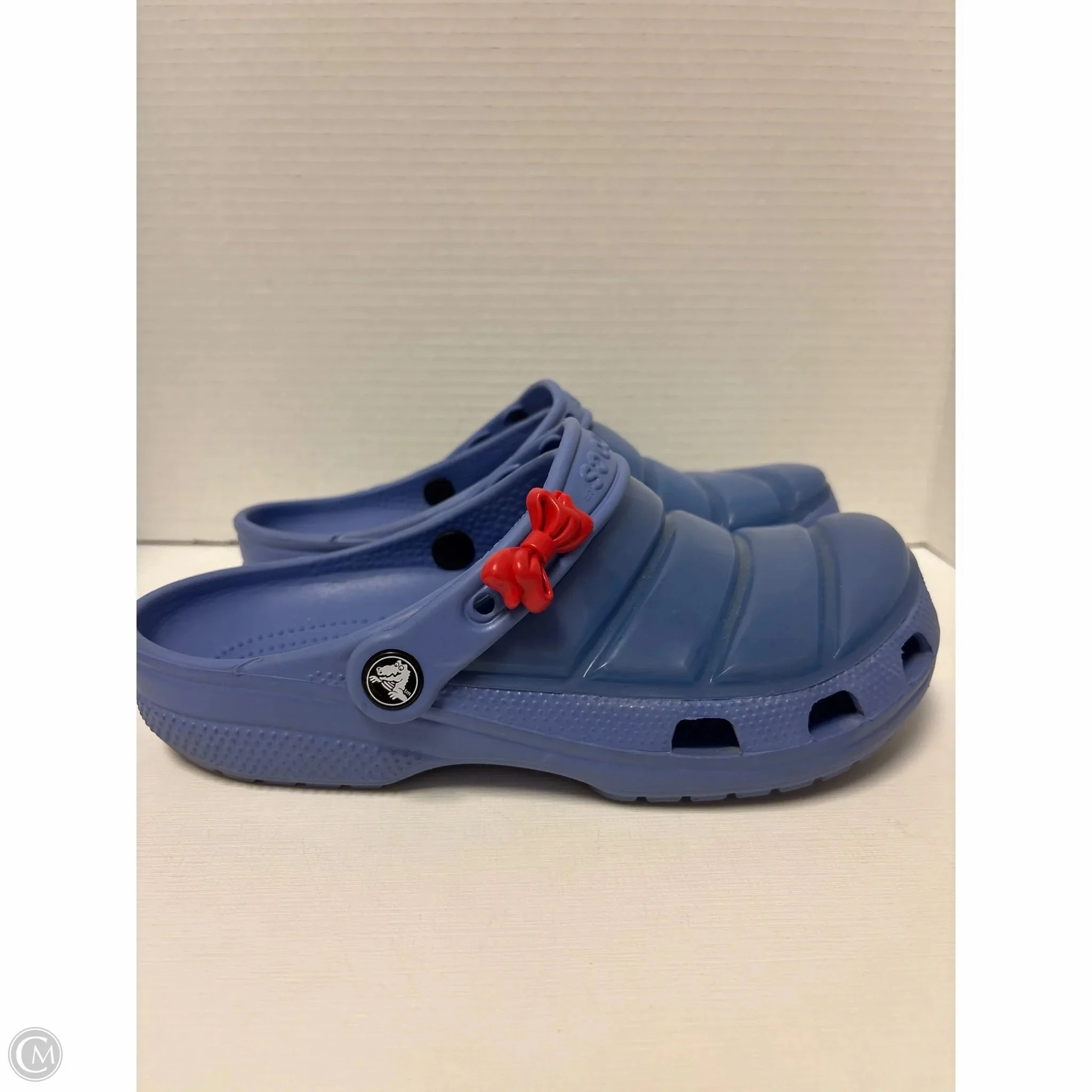 Sandals Flats By Crocs In Purple, Size: 9 Lightweight Clogs
