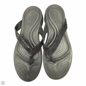 Sandals Flip Flops By Crocs In Black, Size: 8 Crocs clogs with lightweight comfort