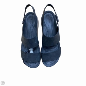 Sandals Heels Wedge By Crocs In Black, Size: 8 Crocs clogs with lightweight comfort