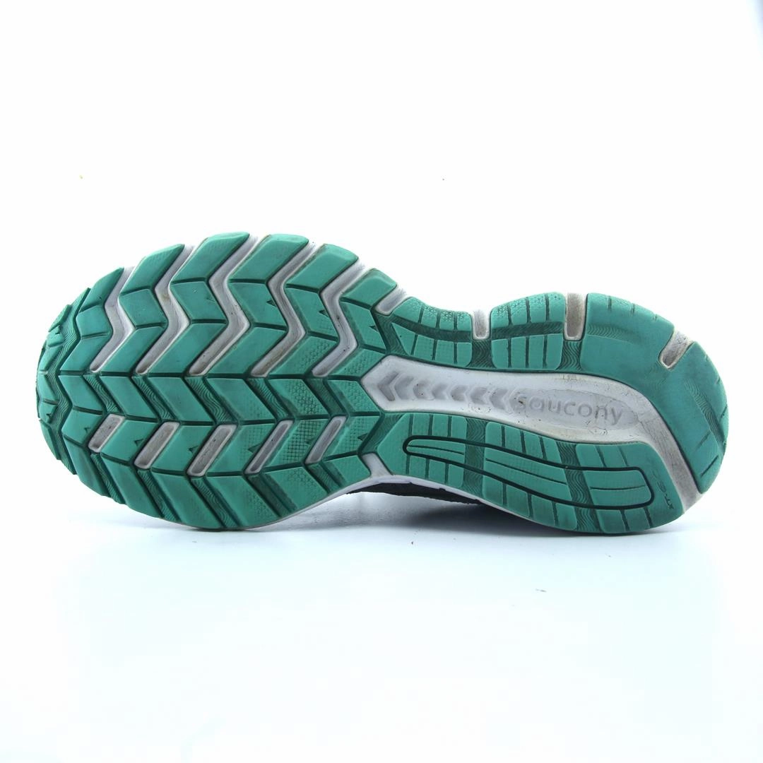 SAUCONY COHESION 10 Saucony running shoe close-ups