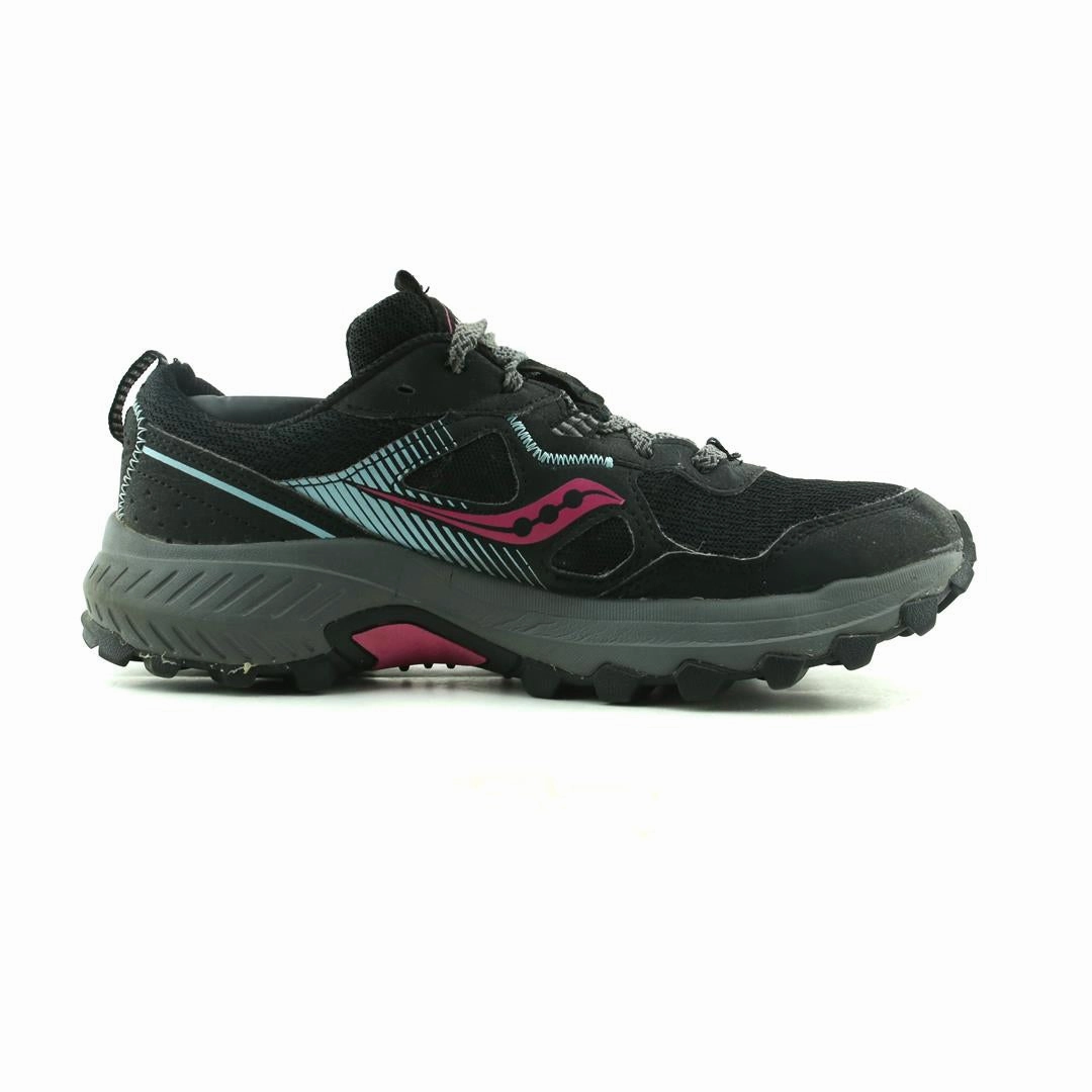 SAUCONY  COHESION TR16 Saucony casual footwear looks