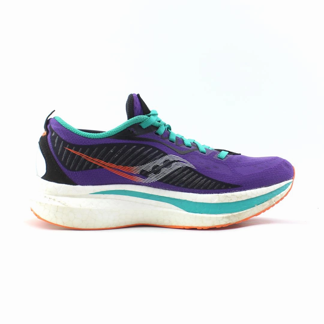 SAUCONY ENDORPHHIN SPEED 2 Saucony casual footwear looks
