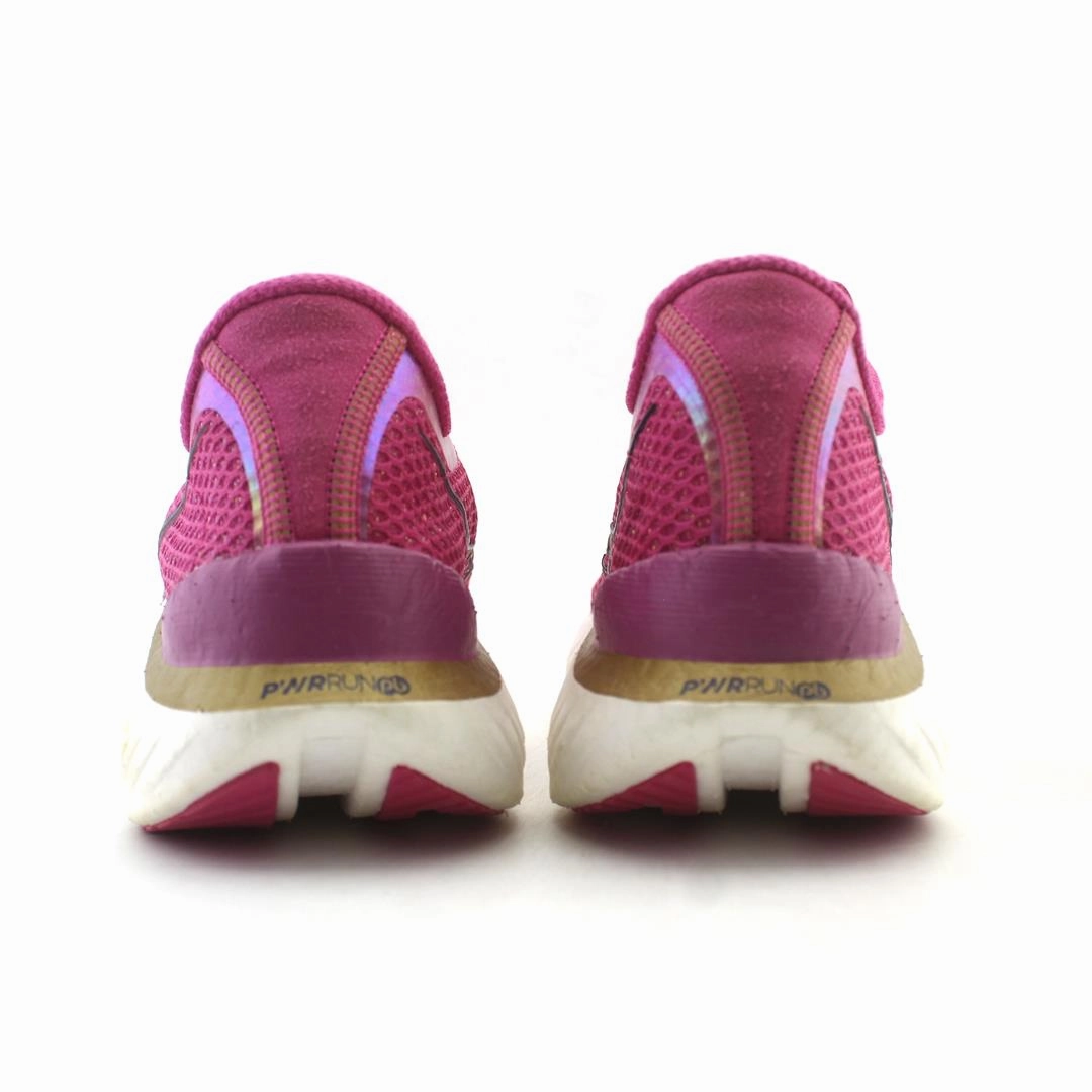 SAUCONY ENDORPHIN PRO 3 Saucony sport shoe imagery