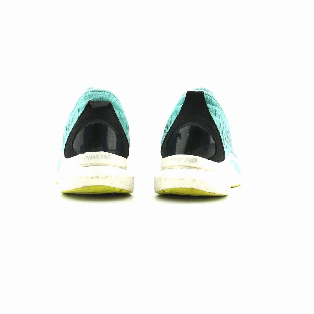 SAUCONY ENDORPHIN SPEED 2 Saucony casual footwear looks