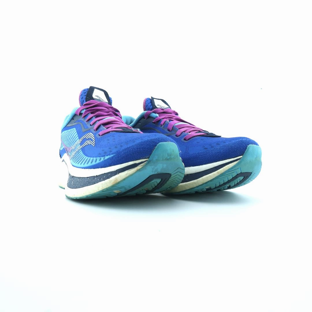 SAUCONY ENDORPHIN SPEED 2 Saucony running shoe close-ups
