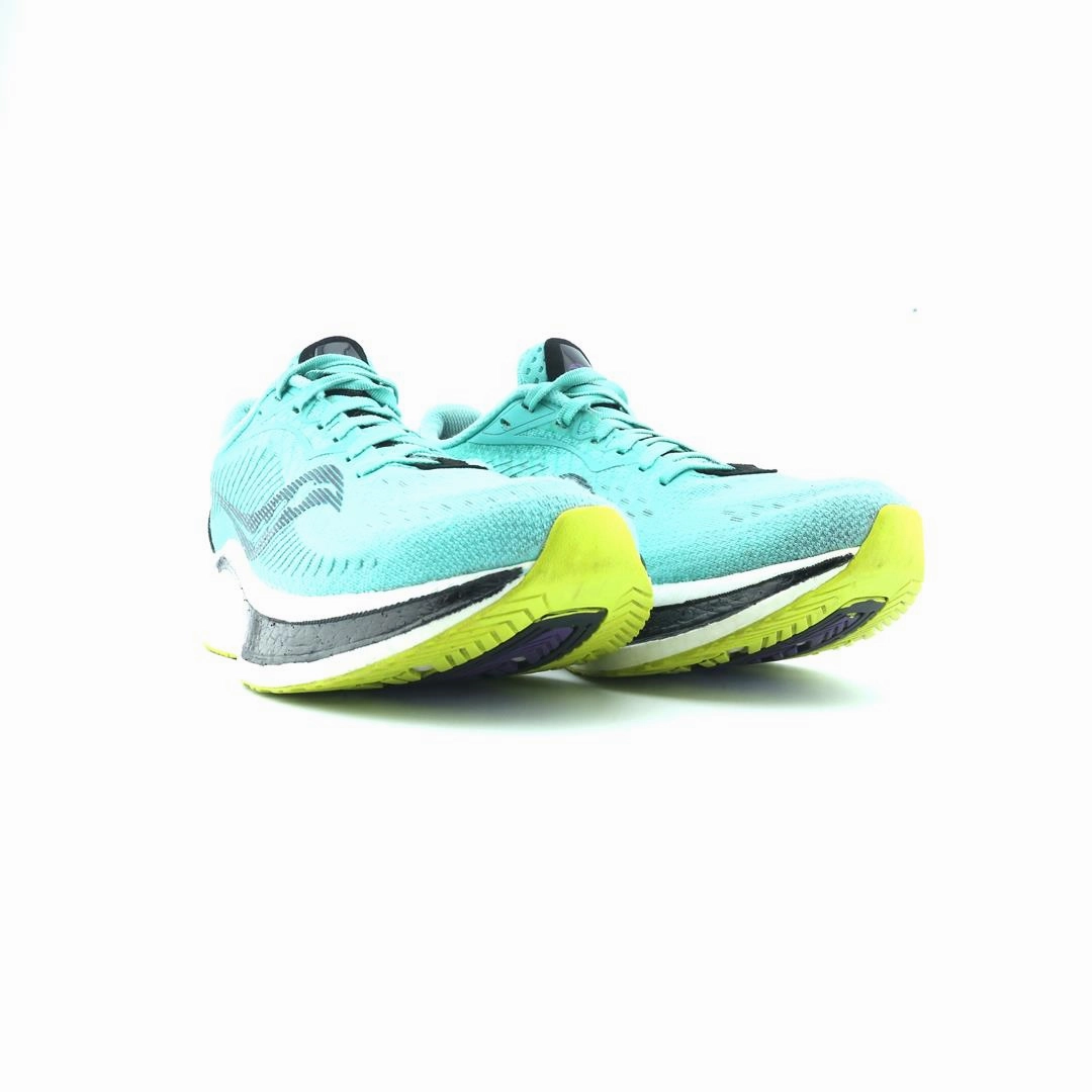 SAUCONY ENDORPHIN SPEED 2 Saucony running shoe close-ups