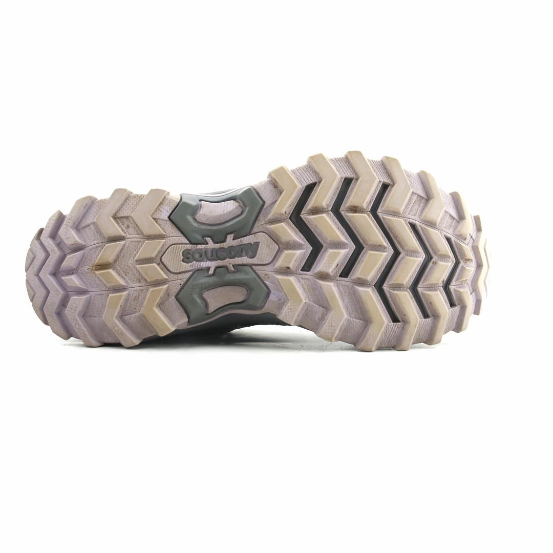 SAUCONY EXCURSION TR 12 Saucony casual footwear looks