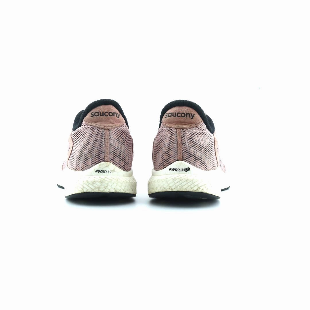 SAUCONY FREEDOM 4 Saucony running shoe close-ups