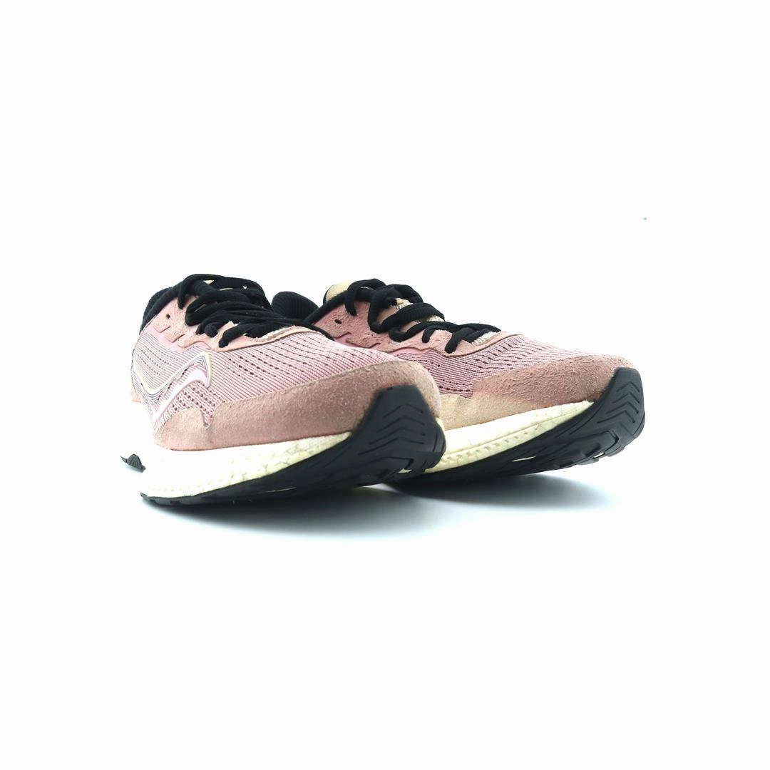 SAUCONY FREEDOM 4 Saucony running shoe close-ups