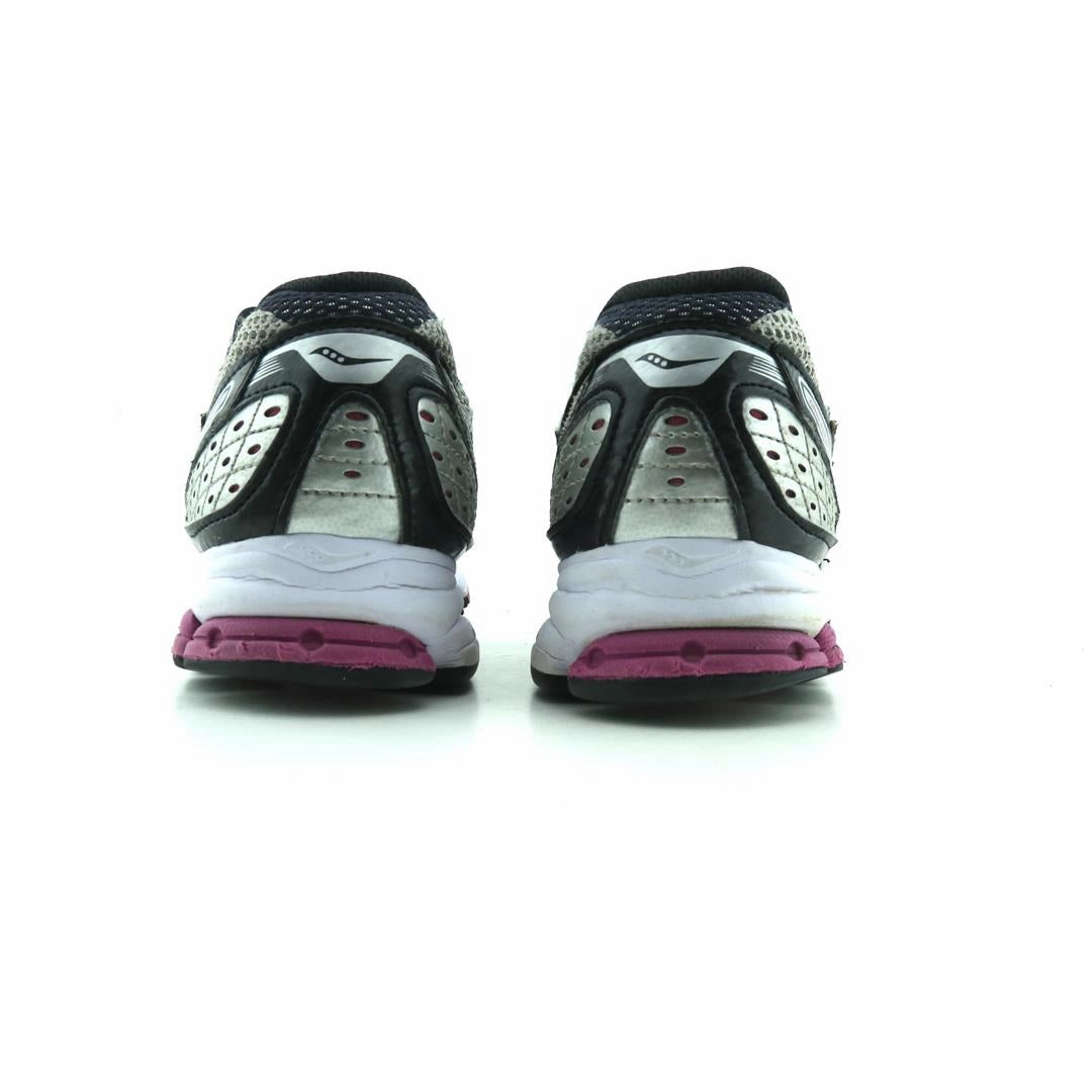 SAUCONY GRID STRATOS 5 Saucony sport shoe imagery