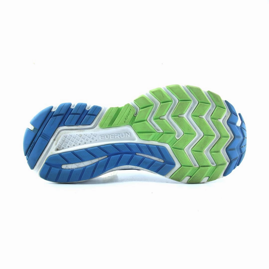 SAUCONY GUIDE 10 Saucony running shoe close-ups