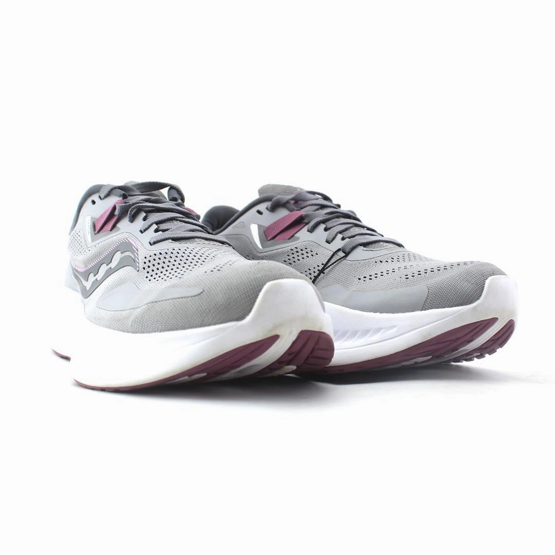 SAUCONY GUIDE 15 Saucony casual footwear looks