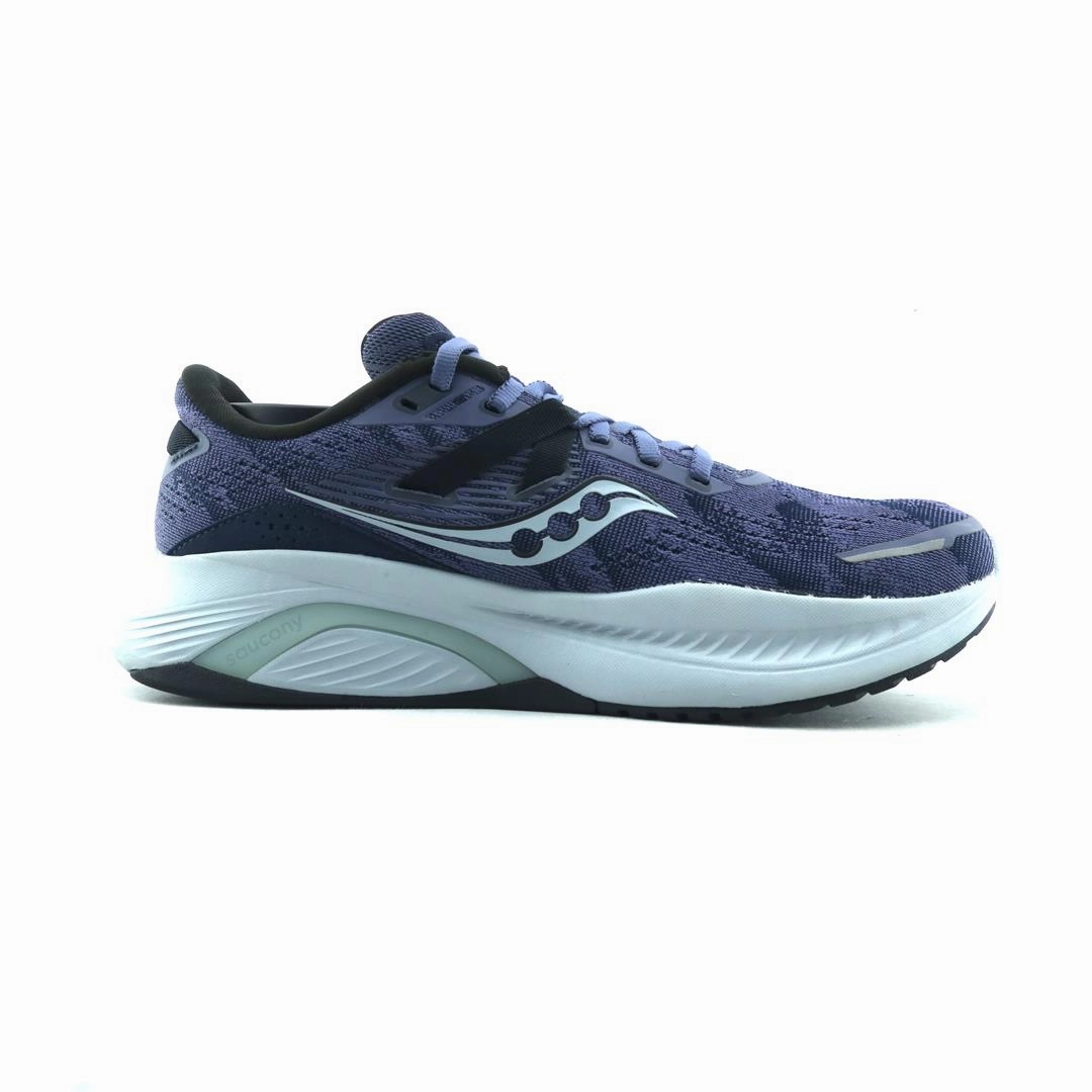 SAUCONY GUIDE 16 Saucony running shoe close-ups