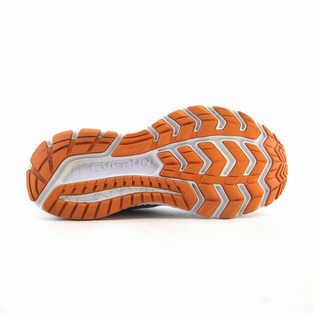 SAUCONY GUIDE ISO Saucony casual footwear looks