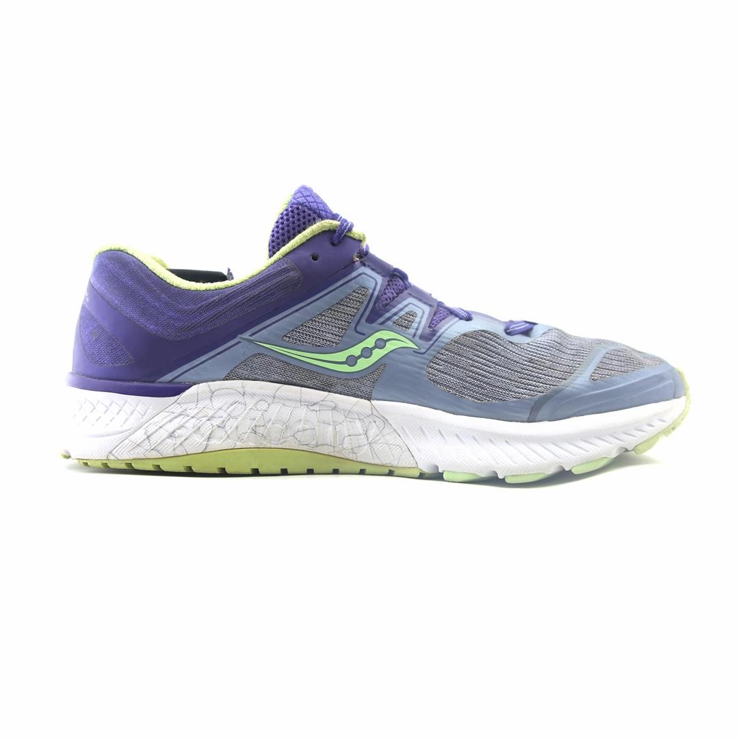 SAUCONY GUIDE ISO Saucony casual footwear looks