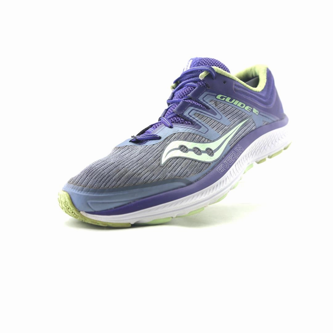 SAUCONY GUIDE ISO Saucony casual footwear looks
