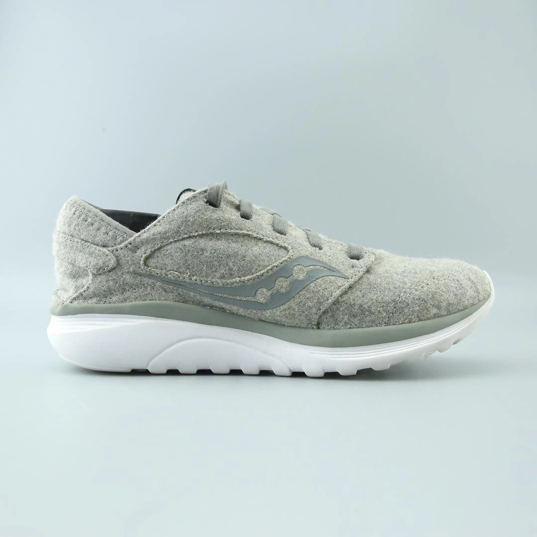 SAUCONY KINETA RELAY Saucony running shoe close-ups