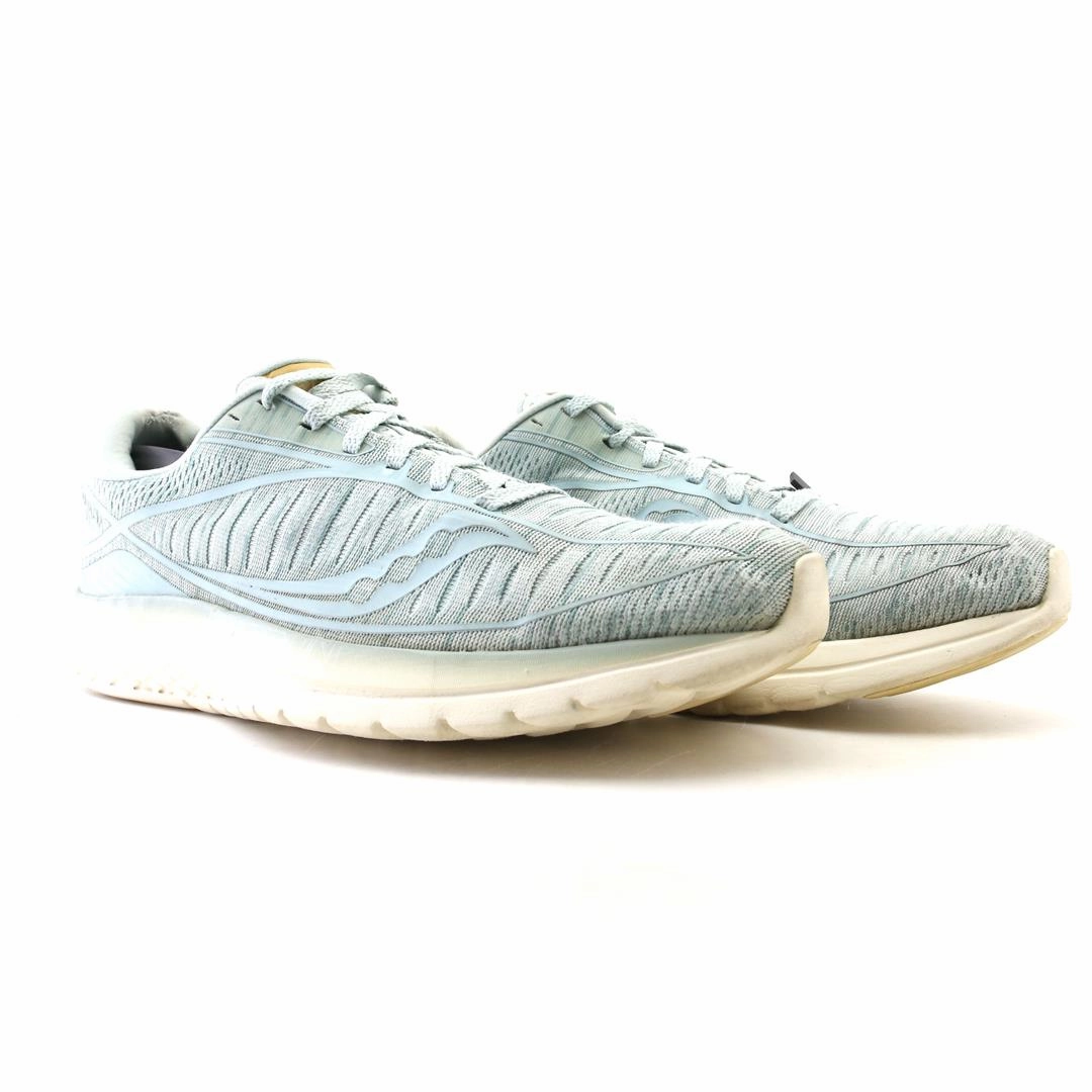 SAUCONY KINVARA 10 Saucony casual footwear looks