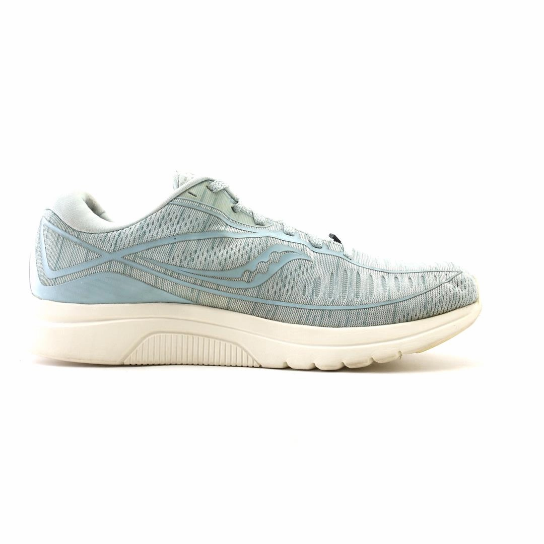 SAUCONY KINVARA 10 Saucony casual footwear looks