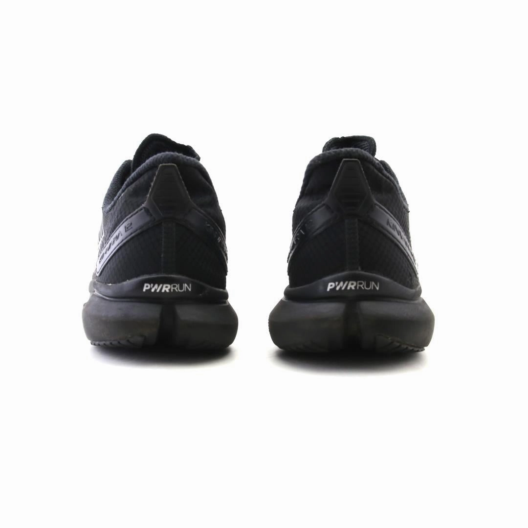 SAUCONY KINVARA 12 Saucony casual footwear looks