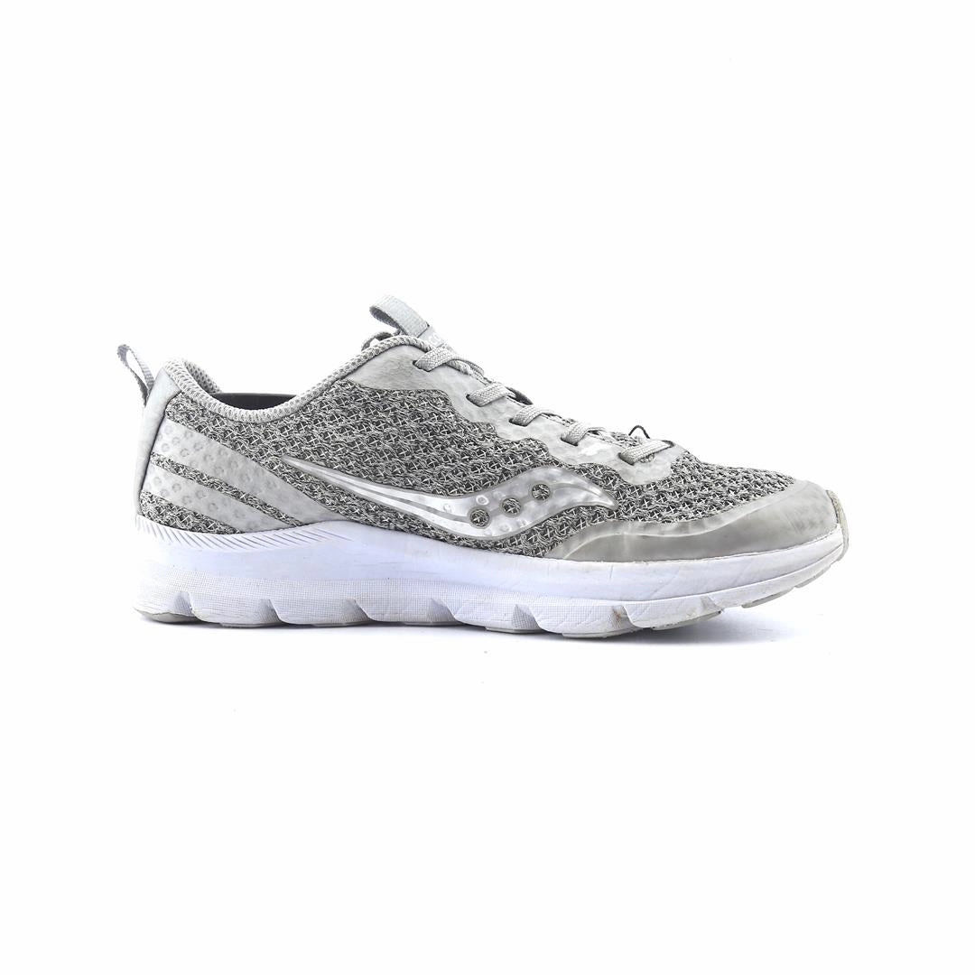 SAUCONY LITEFORM FEEL Saucony casual footwear looks
