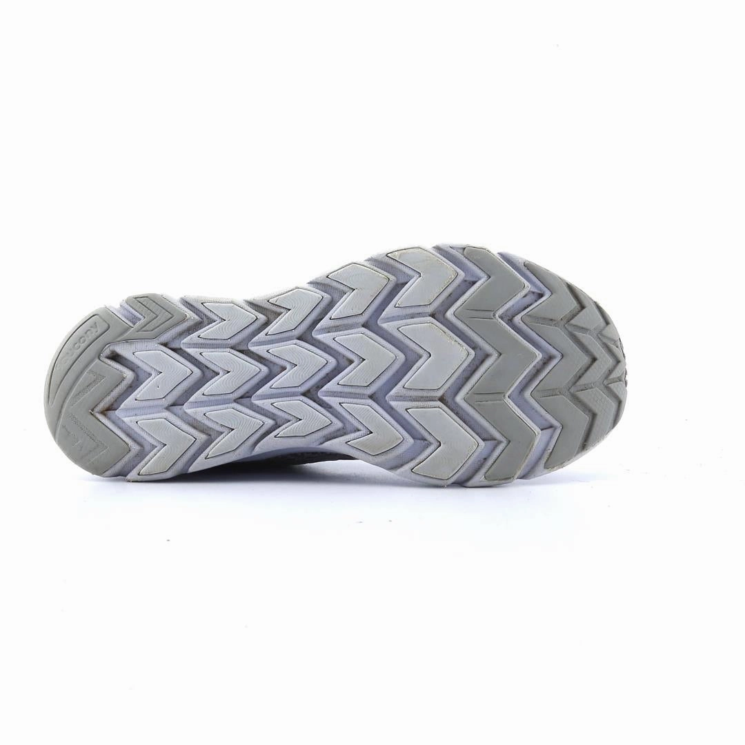 SAUCONY LITEFORM FEEL Saucony casual footwear looks