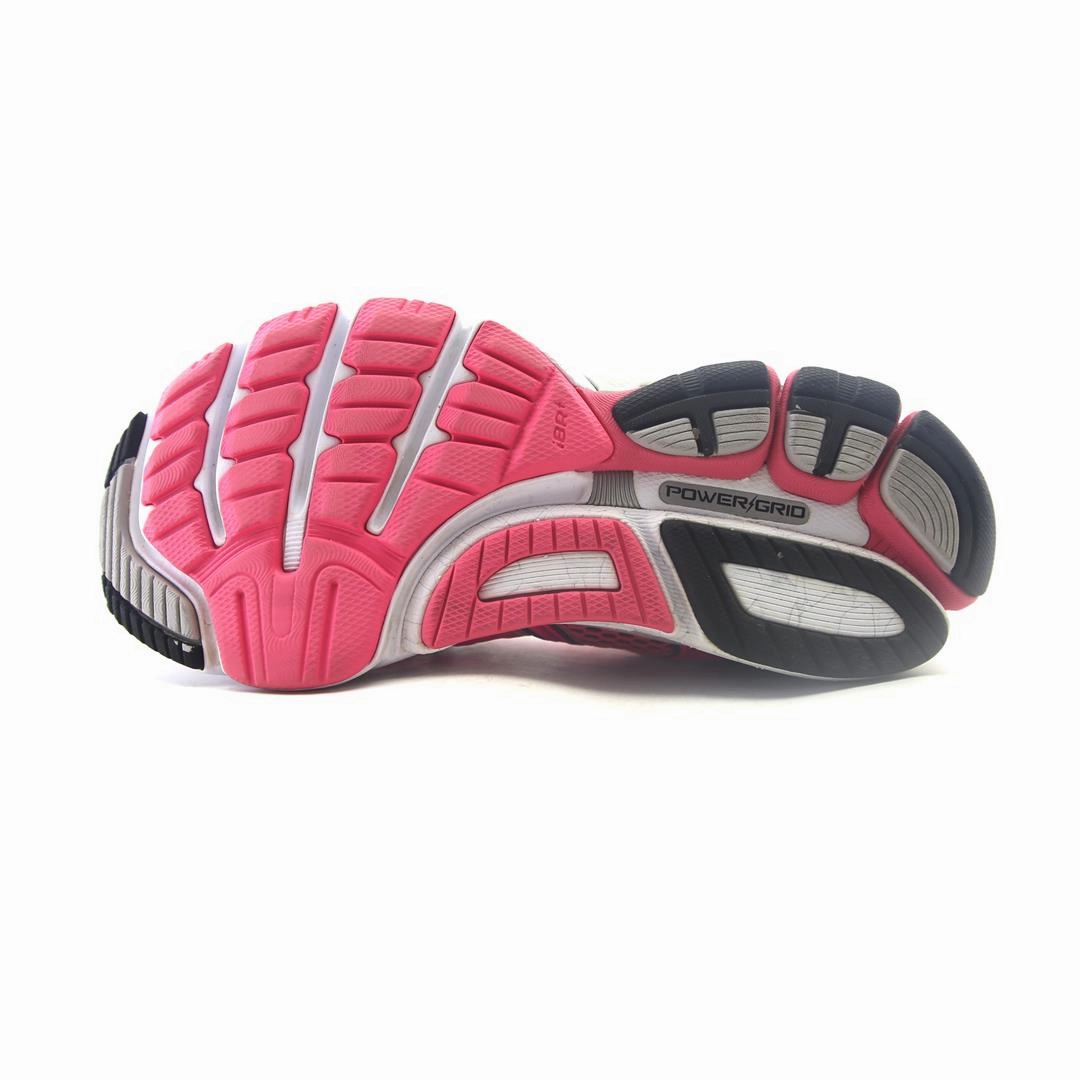SAUCONY POWERGRID HURRICANE 14 Saucony casual footwear looks
