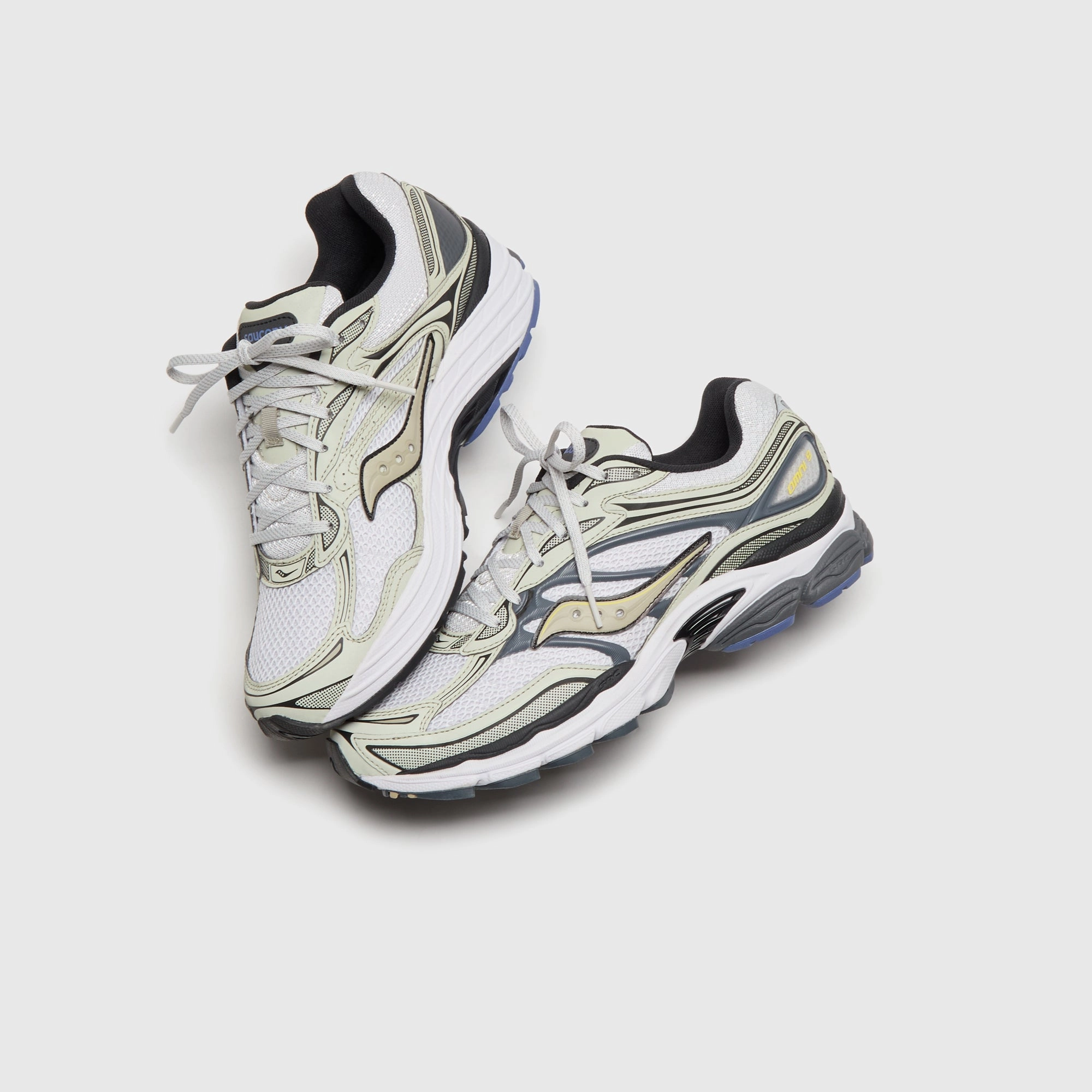 Saucony Progrid Omni 9 - White / Gold Saucony Lightweight Shoes
