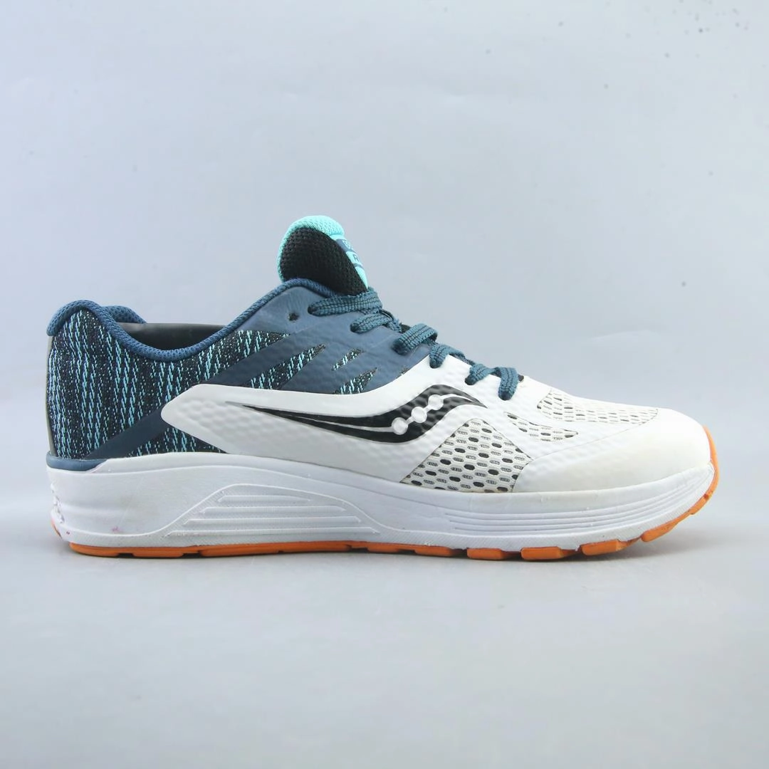 SAUCONY RIDE 10 Saucony running shoe close-ups