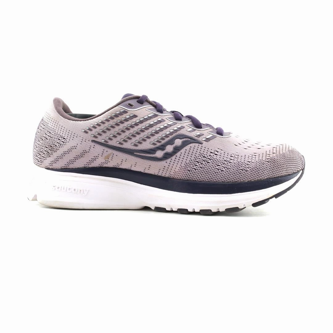 SAUCONY RIDE 13 Saucony casual footwear looks
