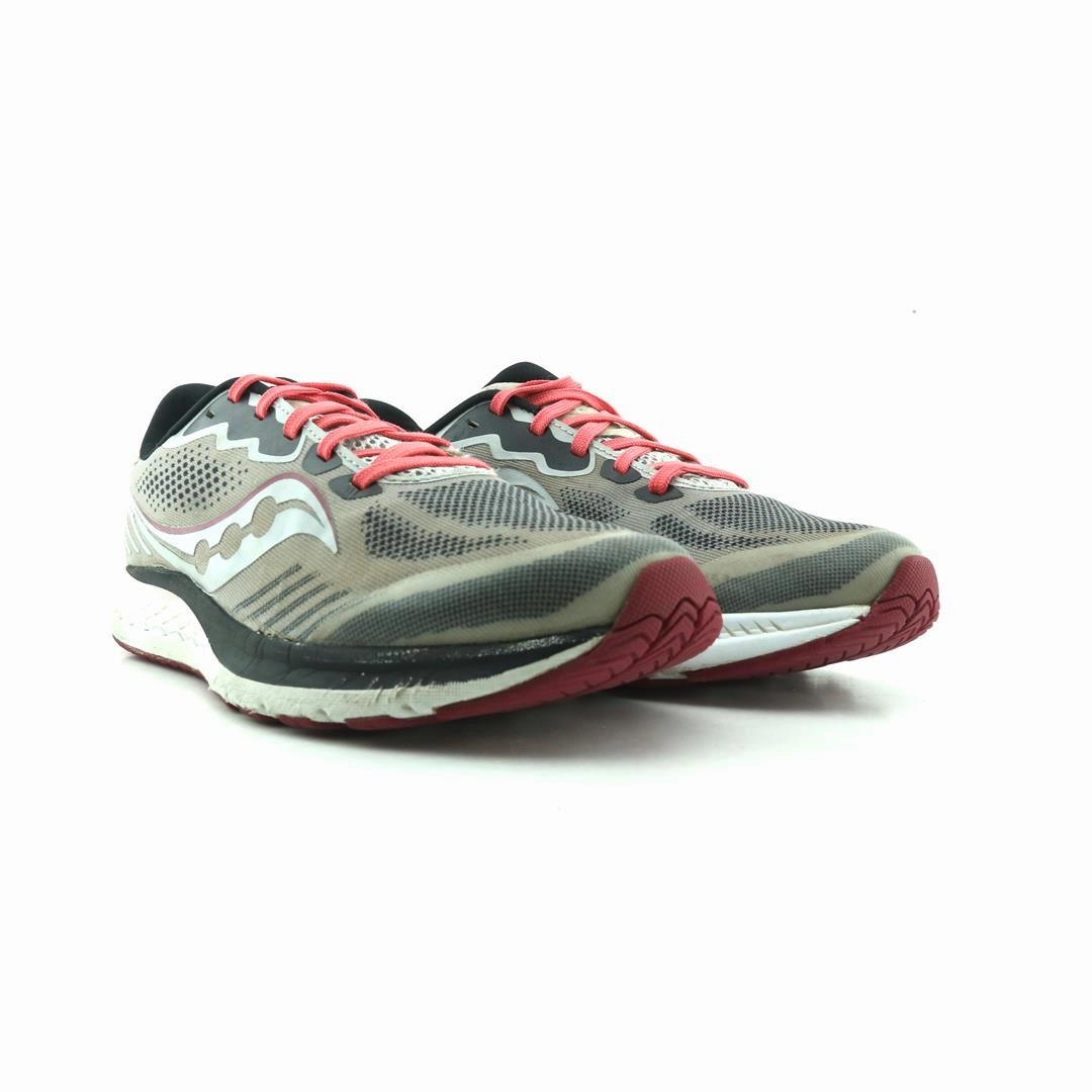 SAUCONY RIDE 14 Saucony running shoe close-ups
