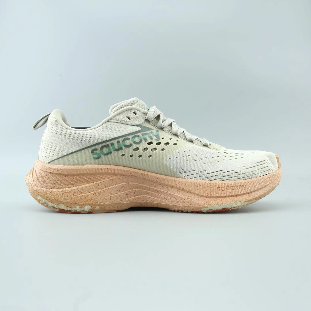 SAUCONY RIDE 17 Saucony running shoe close-ups