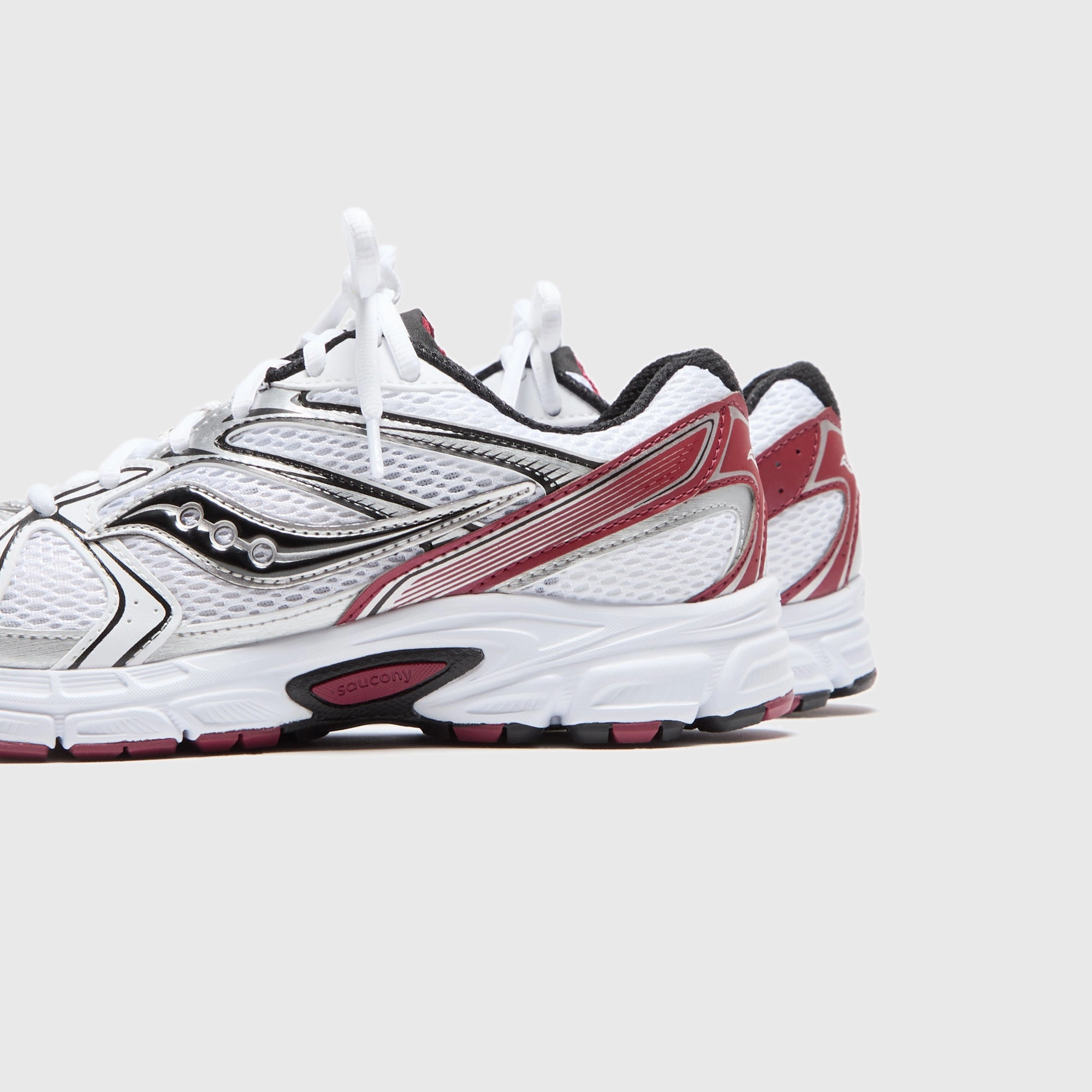 Saucony Ride Millennium - White / Red Saucony Lightweight Shoes