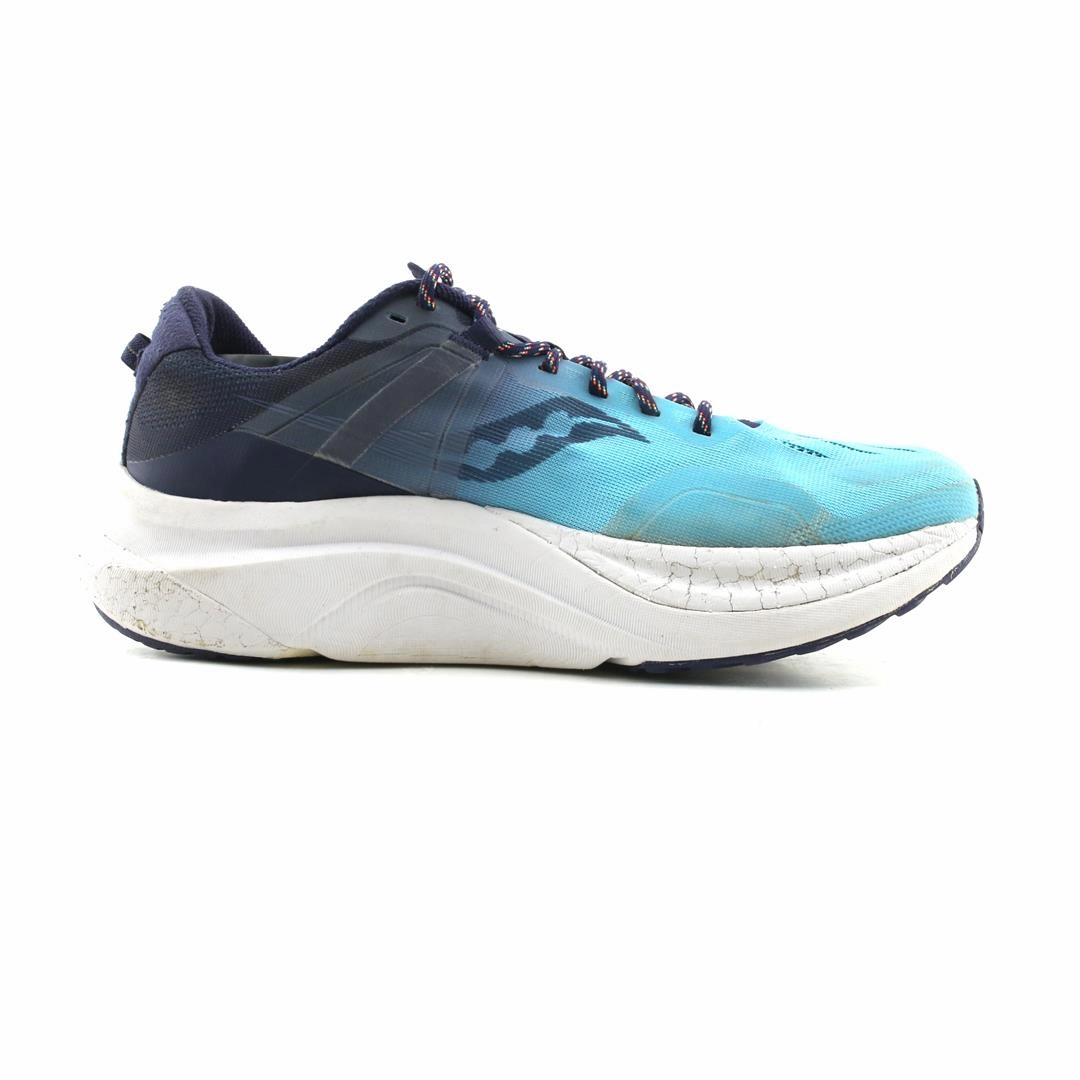 SAUCONY TEMPUS Saucony running shoe close-ups