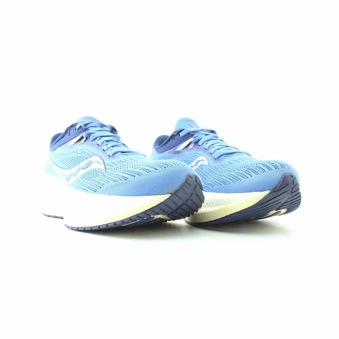 SAUCONY TRIUMPH 21 Saucony running shoe close-ups